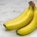 バナナはいつから大丈夫？赤ちゃんに初めてあげるときの離乳食のポイント。