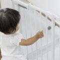 【キッチンの赤ちゃん対策】侵入防止はいつから？家庭でできる安全対策4選